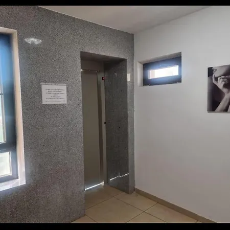 Gul Mona * Сатурн